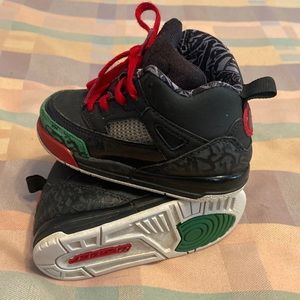 Toddler Air Jordans size 7C
